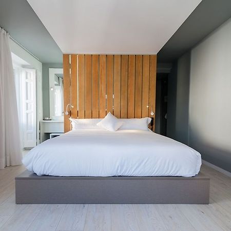 Nuria Hostal Madrid Exterior photo
